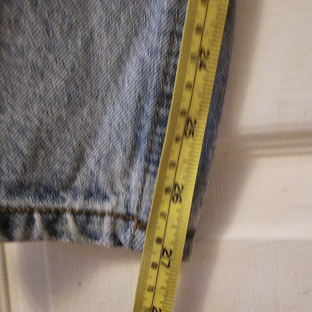 Classic High Rise Blue Jeans - Picture 11 of 12